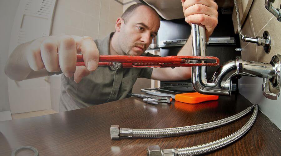 Expert burst pipe repair services in Walworth, NY